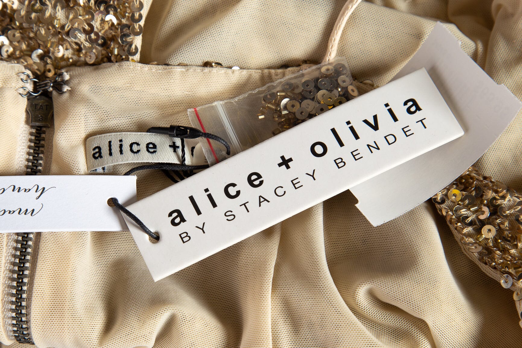 Alice and Olivia Gold Sequin Crop Top SZ L NWT - Image 4