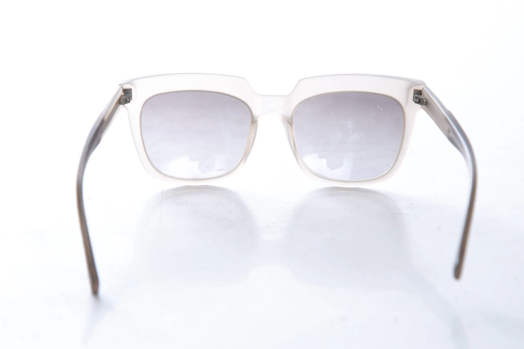 Balenciaga Grey Square Sunglasses - Image 4