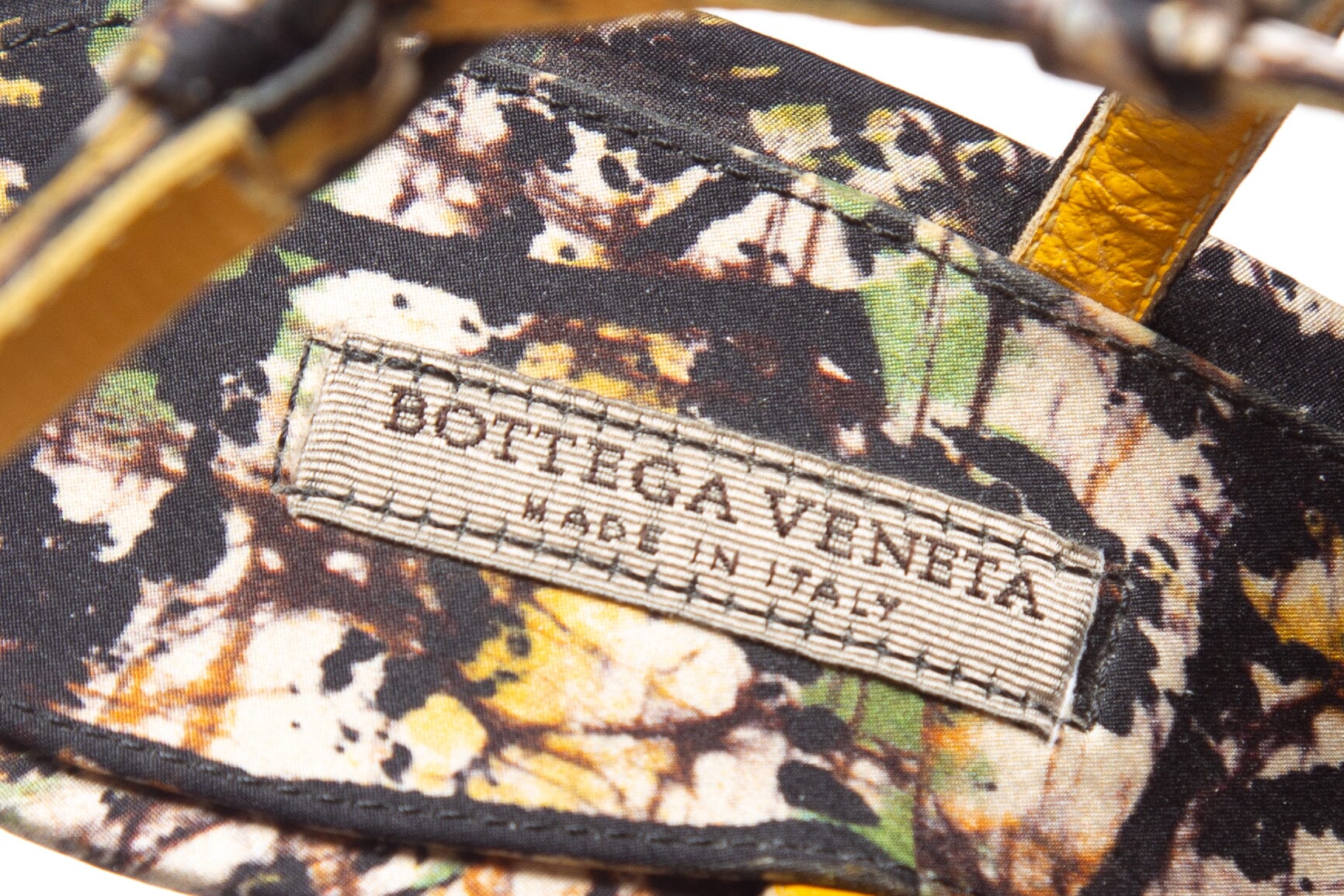 Bottega Veneta Green Printed Heels SZ 36 - Image 7