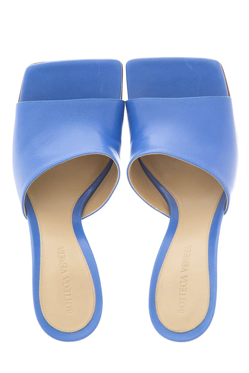 Bottega Veneta Periwinkle Stretch Mule Heels SZ 38 - Image 4