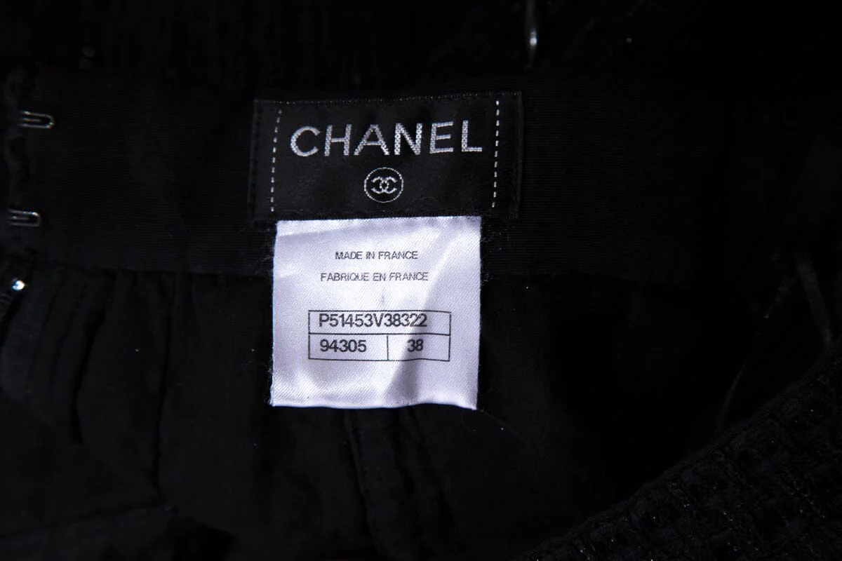 Chanel Black Tweed Skirt SZ 38 - Image 6