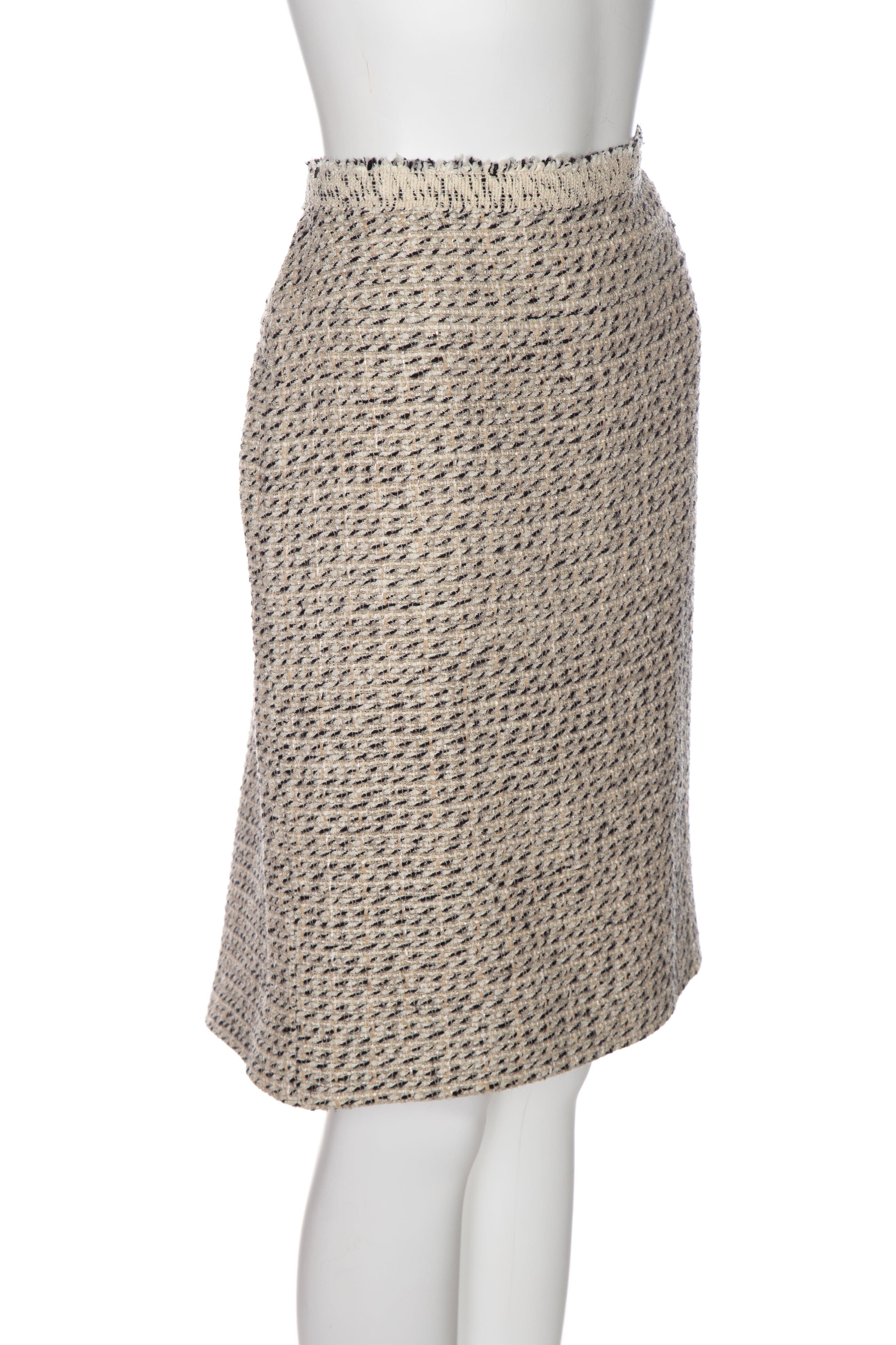 Chanel Cream Tweed Knee Length Skirt SZ 44 - Image 2