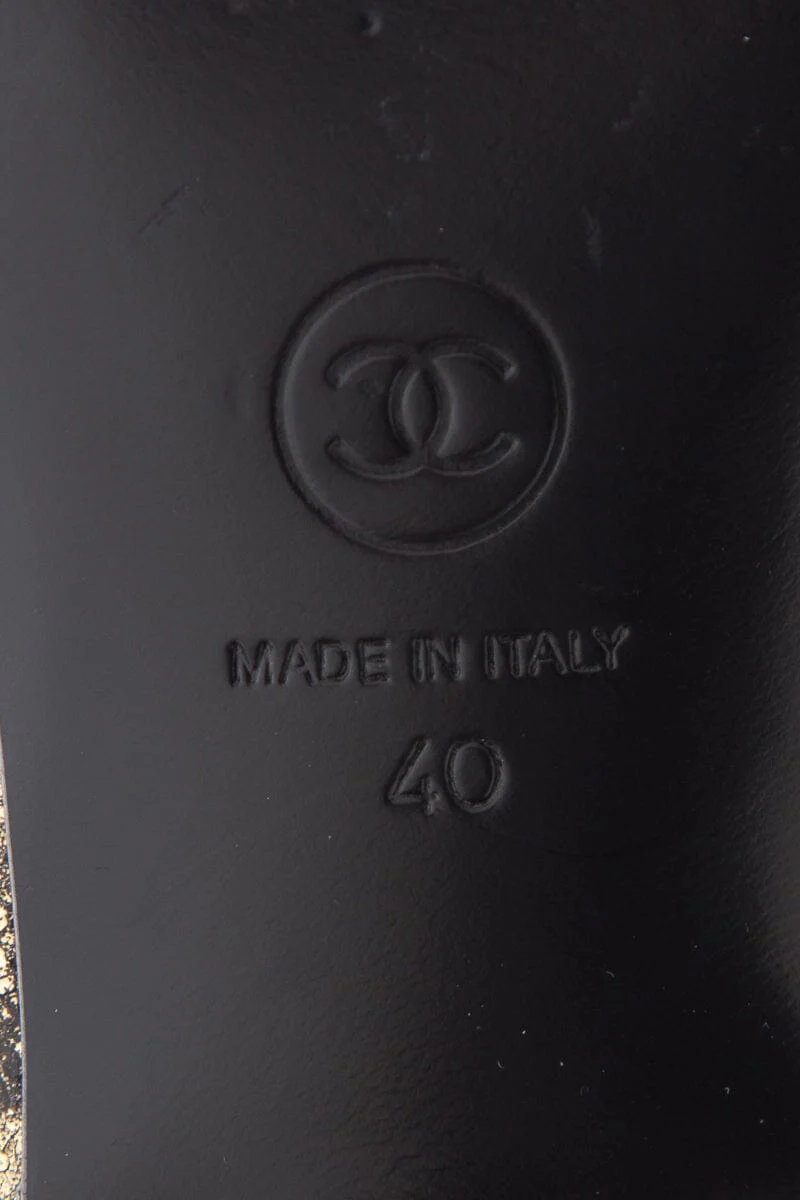 Chanel Gold & Black Leather Knee High Boots SZ 40 - Image 6