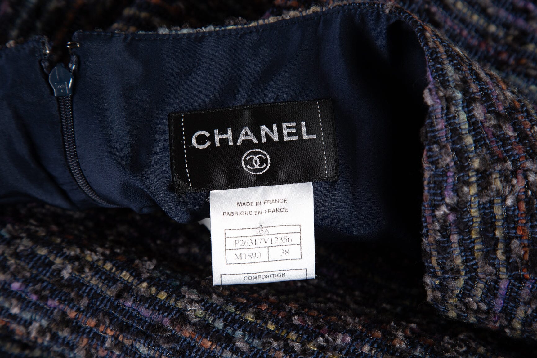 Chanel Navy Multicolor Tweed Skirt SZ 38 - Image 4
