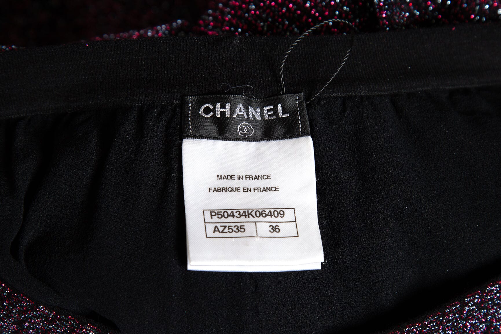Chanel Pink and Black Shimmer Skinny Pants SZ 36 - Image 4