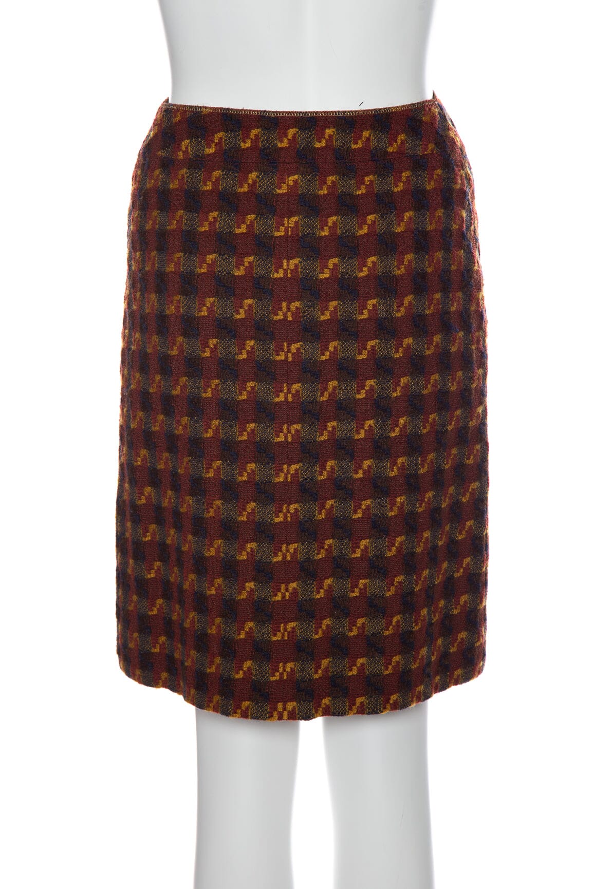 Chanel Vintage 1996 Red and Multi Tweed Skirt SZ 38 - Image 3