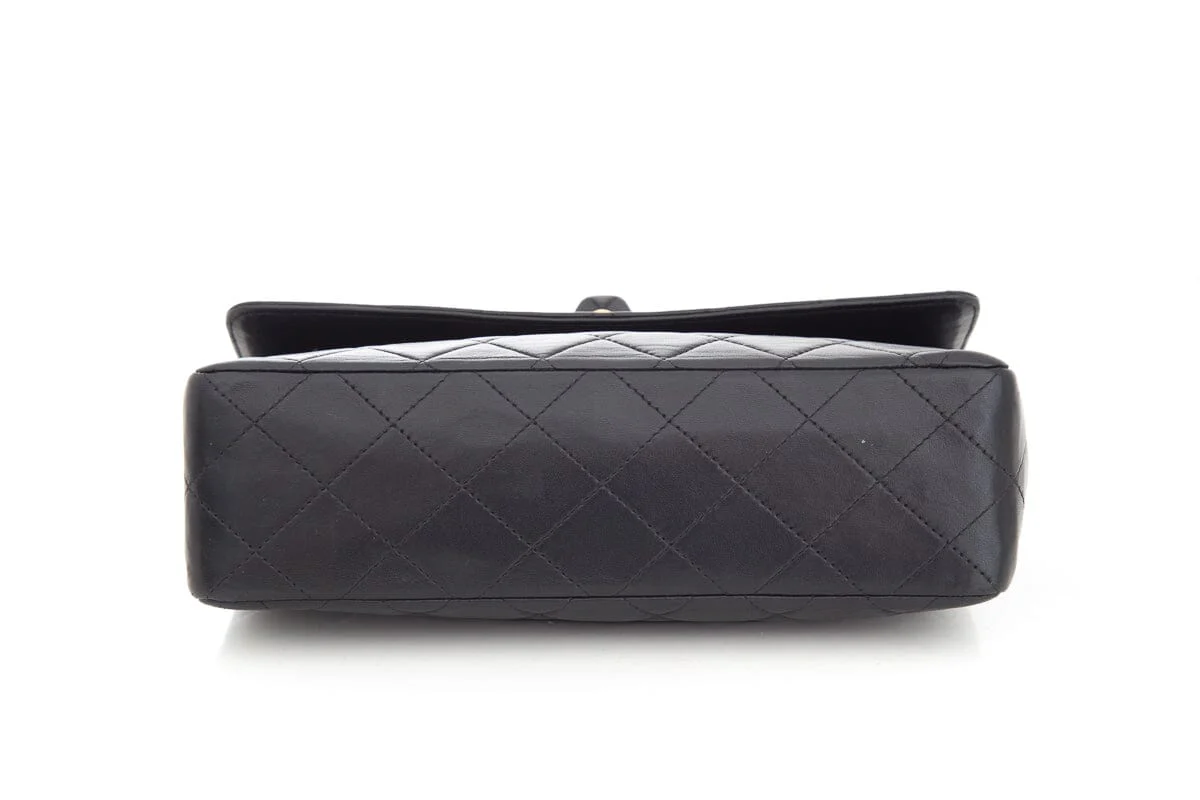 Chanel Vintage 1999 Black Quilted Lambskin Flapbag Handbag - Image 5