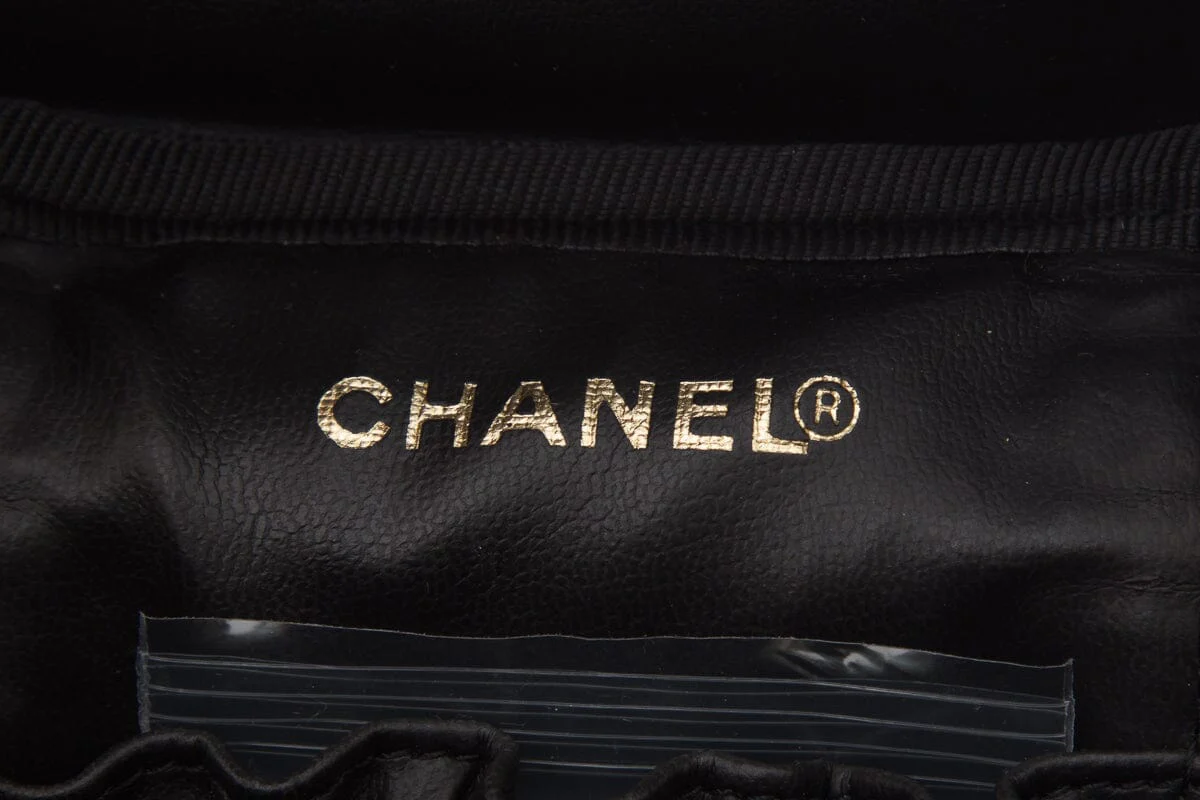 Chanel Vnitage 1996/97 Black Caviar Coco Mark Vertical Vanity Bag - Image 6