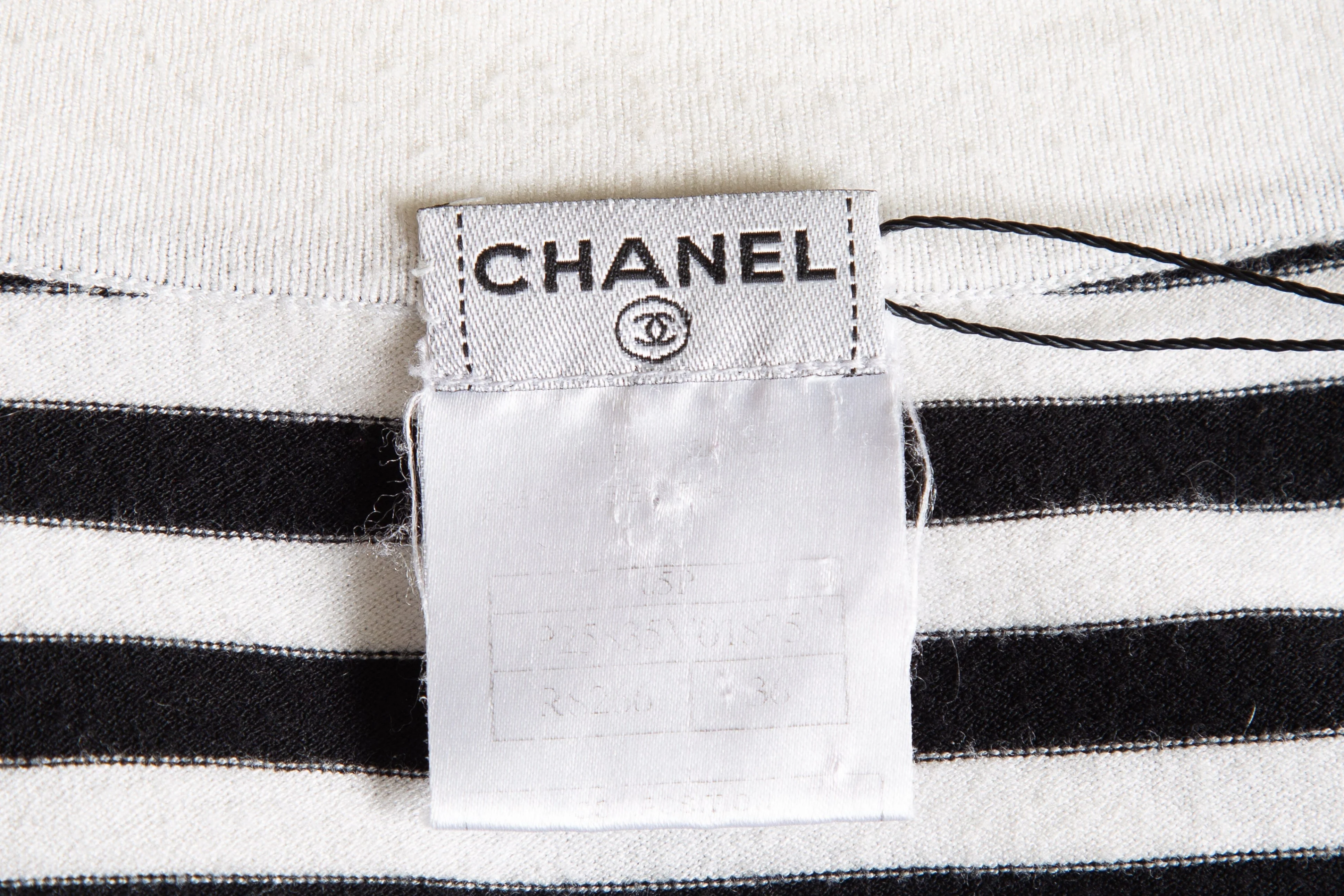 Chanel White and Black Stripe Cardigan SZ 36 - Image 4