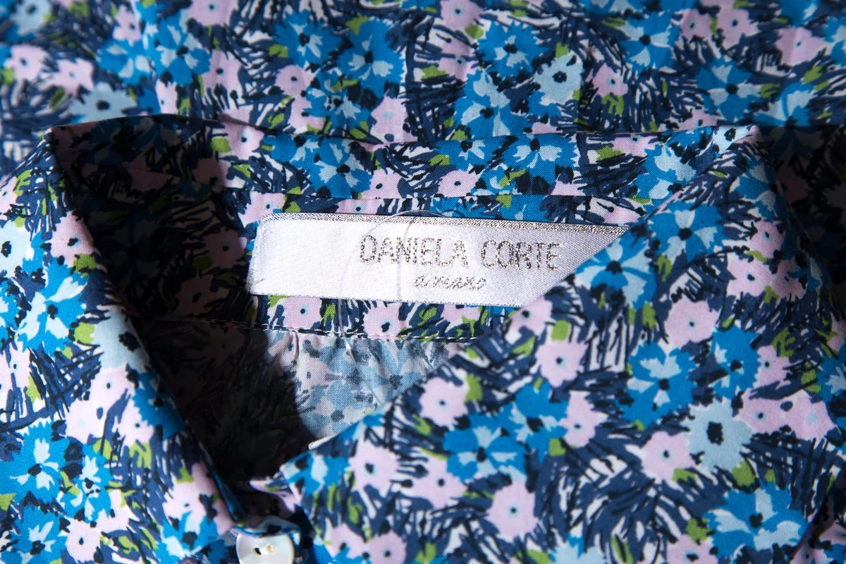Daniela Corte Blue Floral Blouse SZ 40 - Image 5