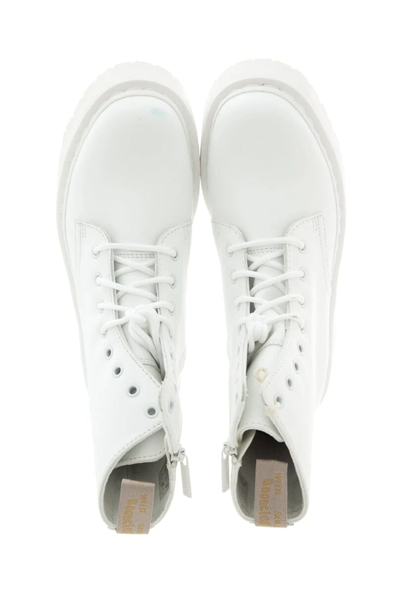 Doc Marten White Boots SZ 9 - Image 5