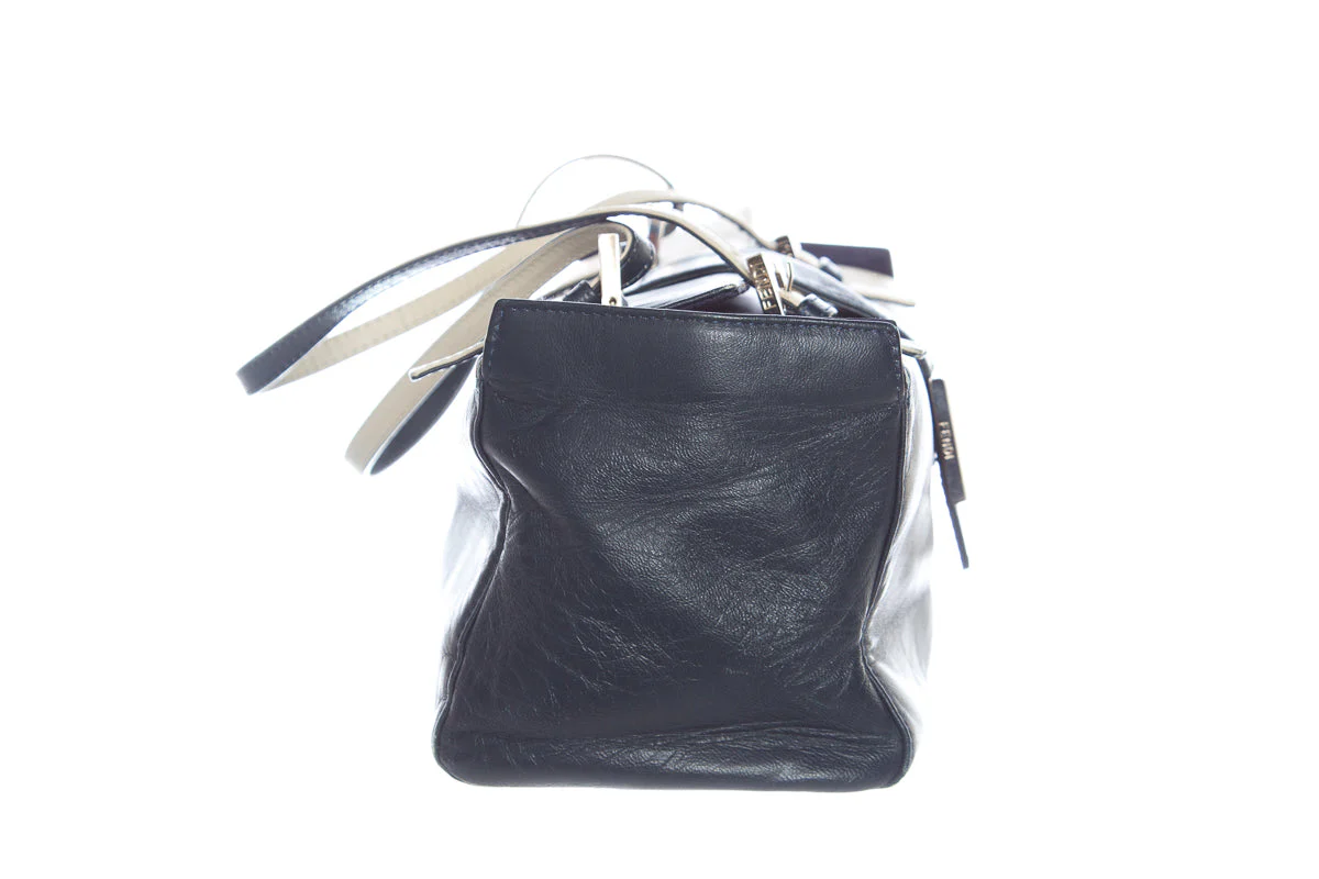 Fendi Navy and Natural Handbag - Image 3