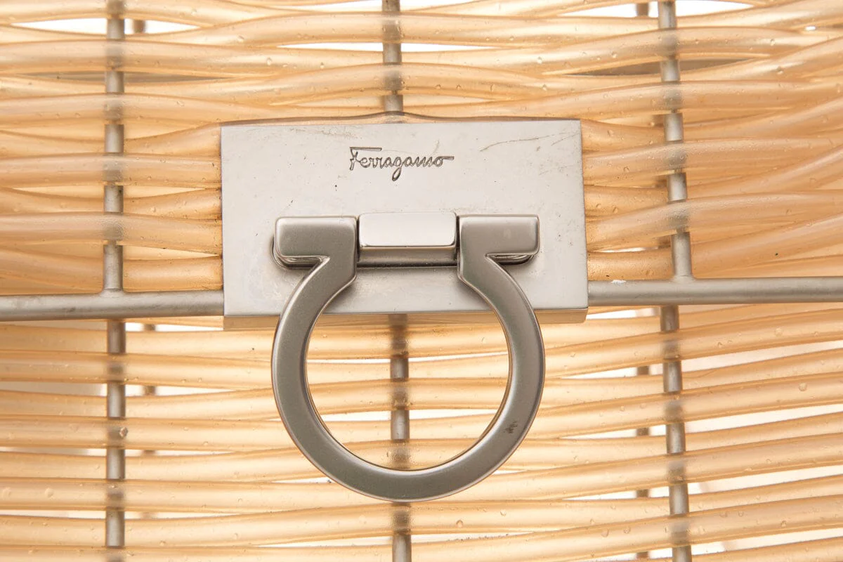 Ferragamo Clear Woven Plastic Top Handle Handbag - Image 5