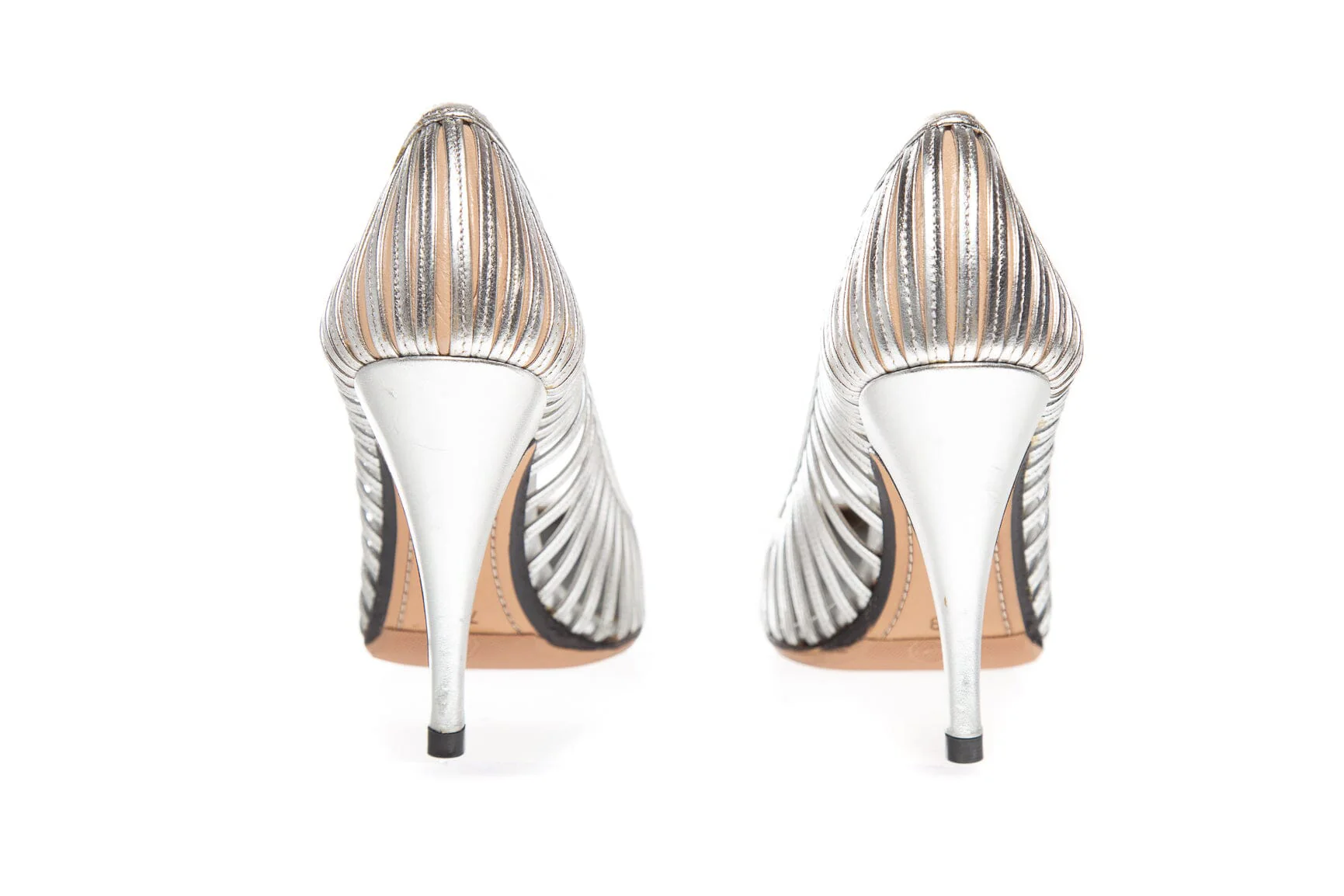 Gucci Silver Leather Laser Cut Point Toe Heels SZ 7.5 - Image 4