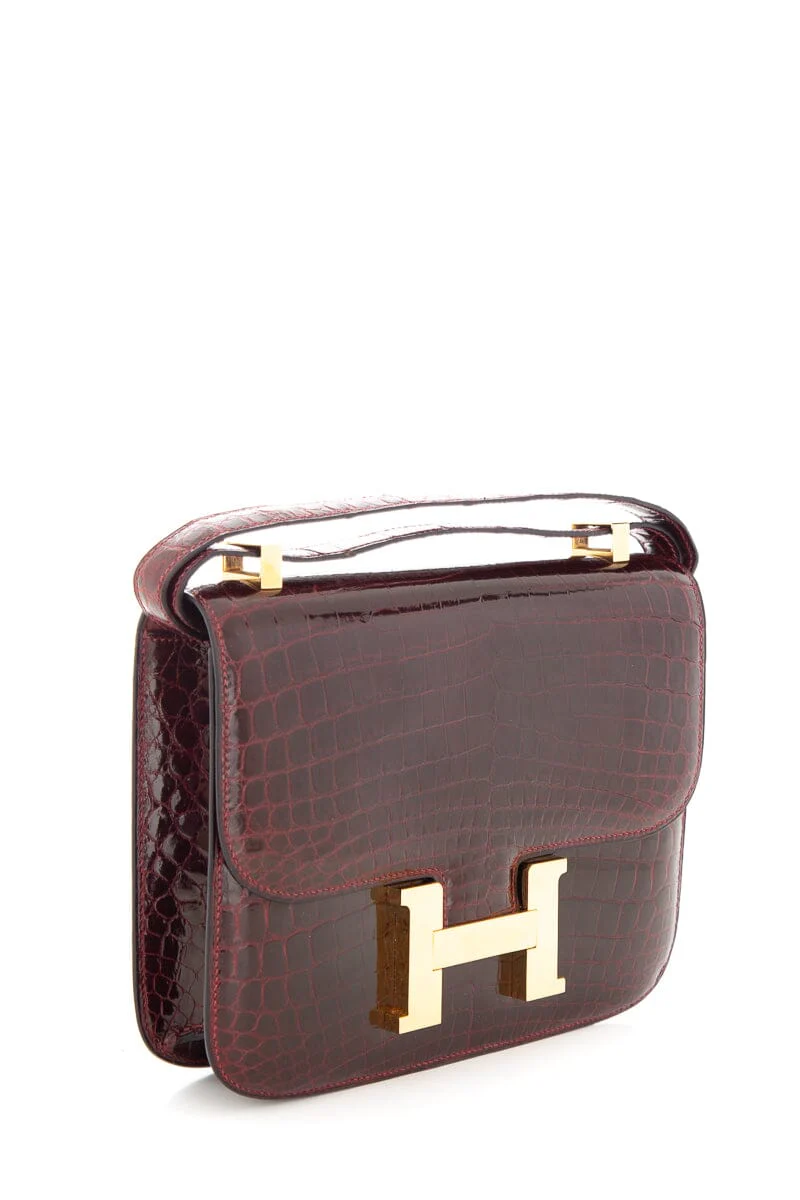 Hermès Shiny Niloticus Croc Constance 24 Bordeaux Handbag - Image 3
