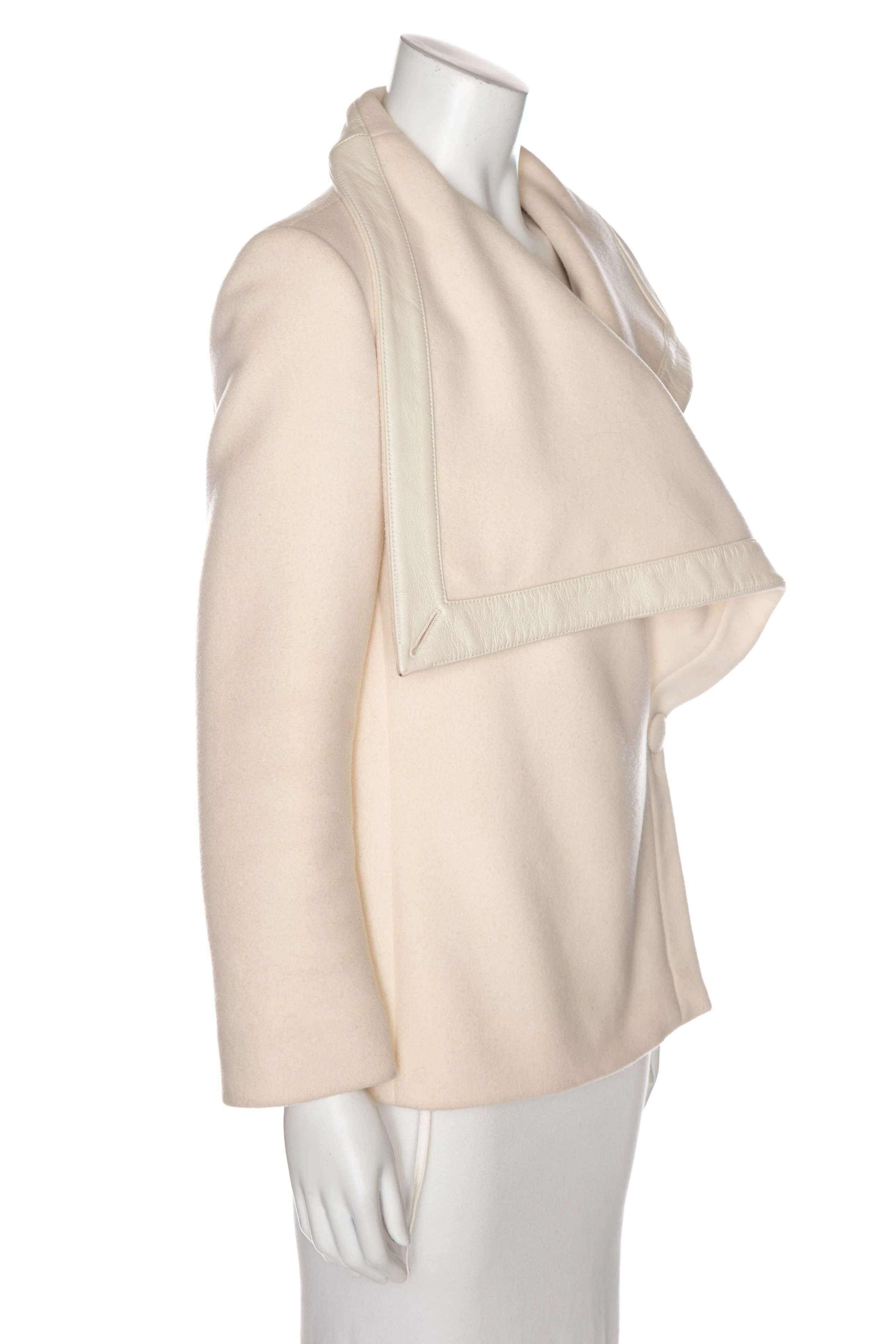 Max Mara Cream Cropped Single Button Coat SZ 6 - Image 2