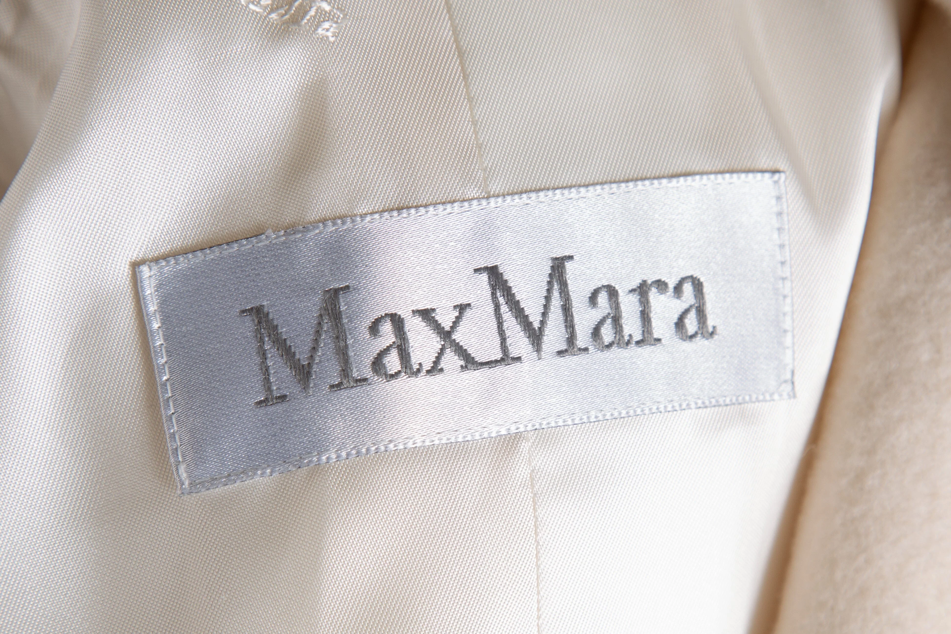 Max Mara Cream Cropped Single Button Coat SZ 6 - Image 4