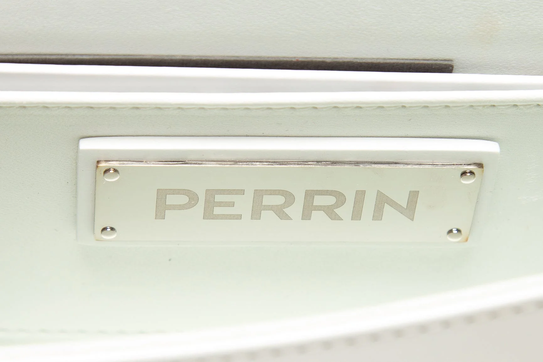 Perrin White & Silver Clutch - Image 7