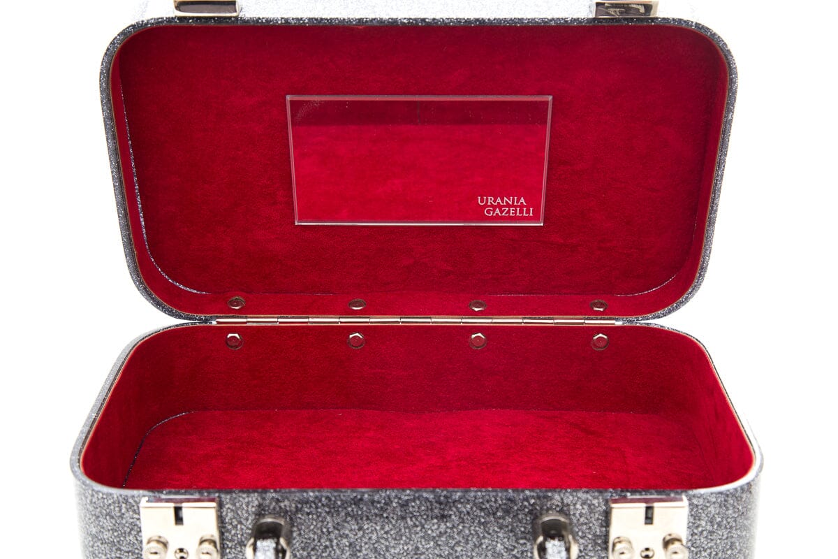 Urania Gazelli Silver Glitter Travel Case - Image 5