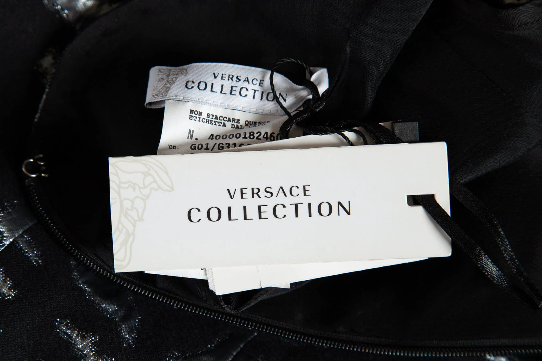 Versace Black and Silver Short Sleeve Shift Dress SZ 40 NWT - Image 4